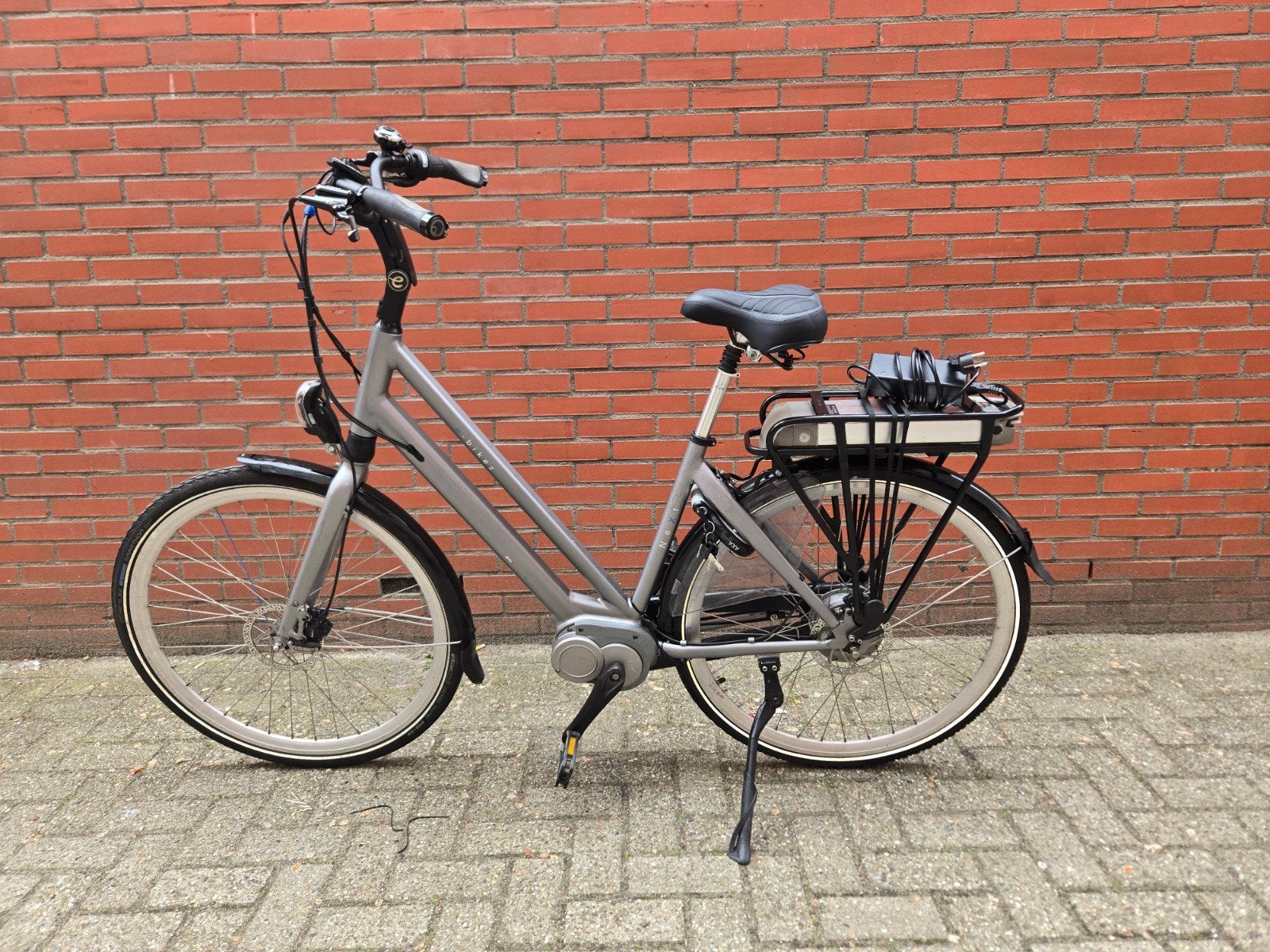 Elektrische fiets met krachtige middenmotor, 1100km, Fietsen en Brommers, Fietsen | Dames | Moederfietsen, Ophalen of Verzenden
