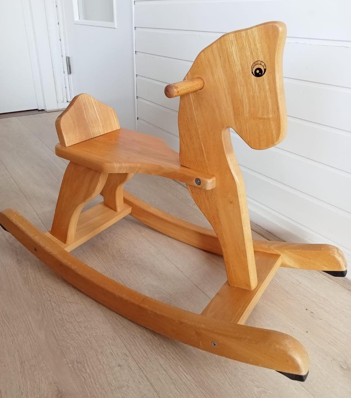 Hobbelpaard hout - stevig en mooi vormgegeven, Ophalen