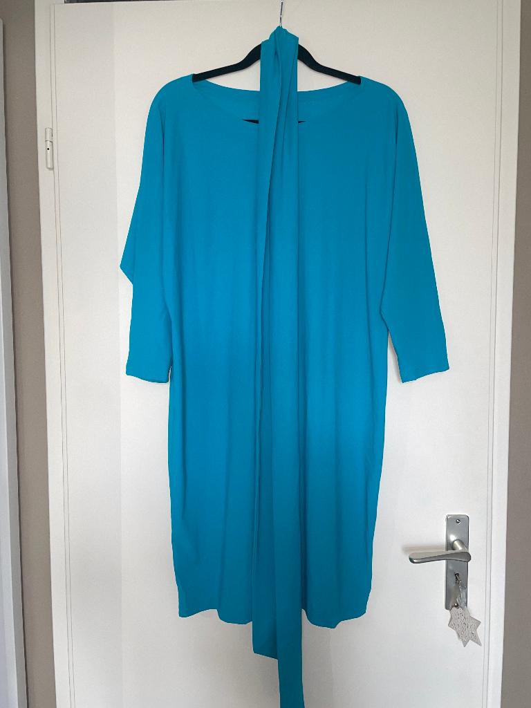 LaDress by Simone basic turquoise travelstof jurk dress mt L, Kleding | Dames, Blauw, Maat 42/44 (L), Ophalen of Verzenden, Zo goed als nieuw