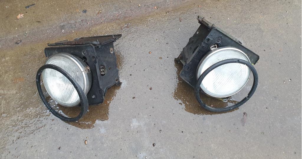 Ford mustang koplamp incl behuizing 1971-1973, Gebruikt, Ford motor company, Ford USA, P.O. Box 6248, Dearborn, MI 48126