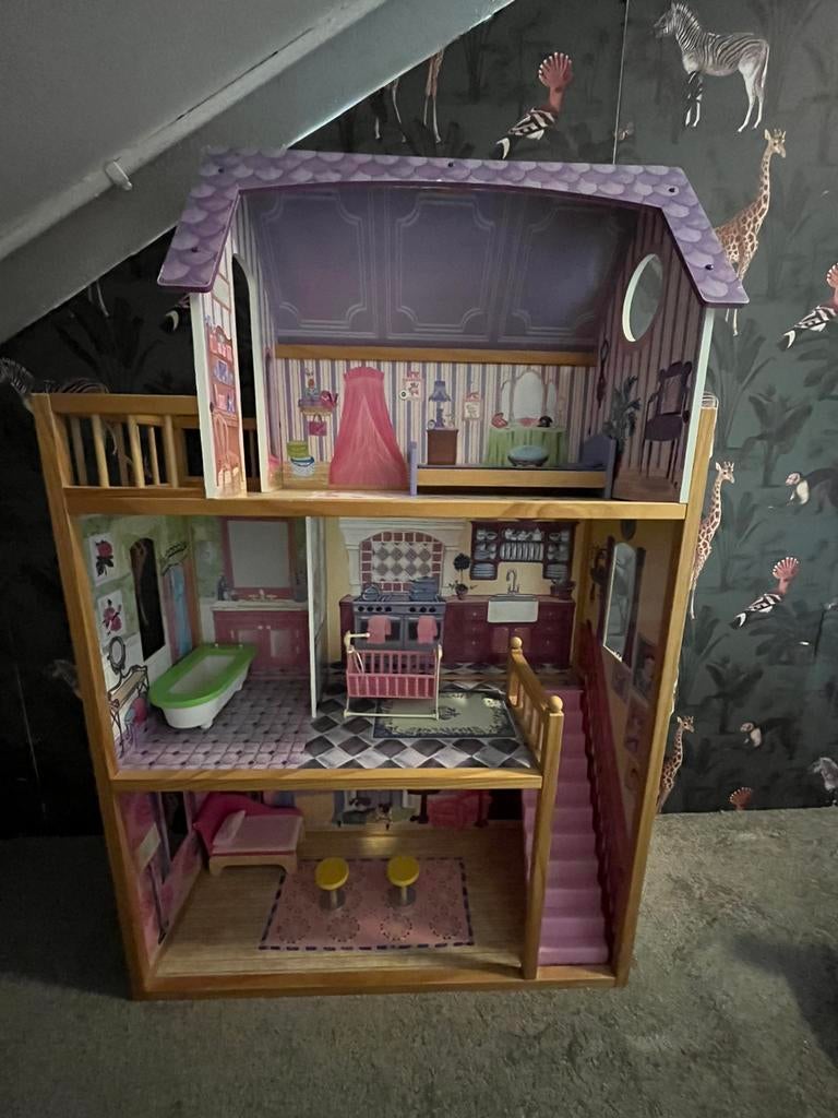 Houten Poppenhuis, Ophalen of Verzenden, Zo goed als nieuw, Poppenhuis