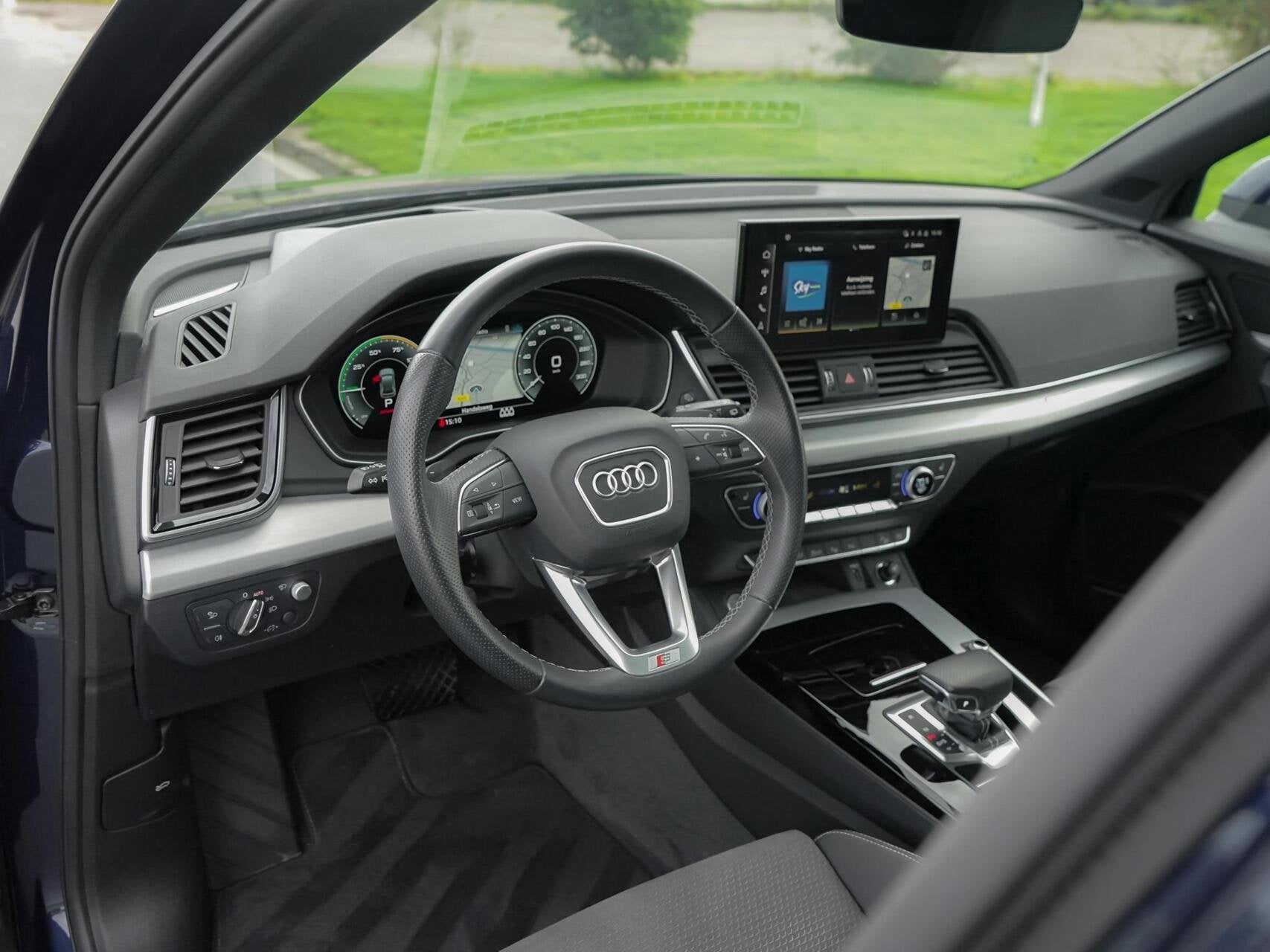 Audi Q5 Sportback 55 TFSI e S-Line Panoramadak|Massage|B&O|C, Auto's, Automaat, Gebruikt, 4 cilinders, Blauw