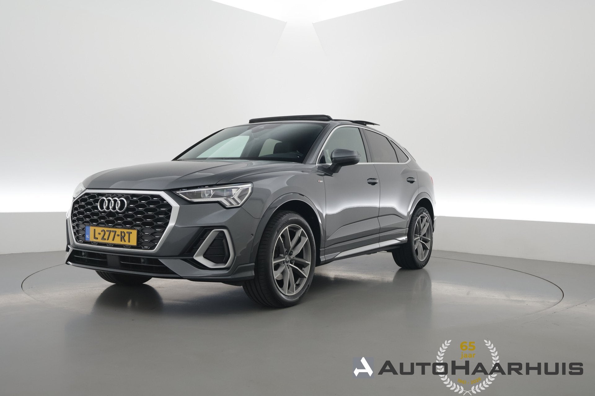 Audi Q3 Sportback 35 TFSI Pro Line S | Rijklaar! | S/K-Dak |, Auto's, 4 cilinders, 150 pk, 1505 kg, Leder en Stof