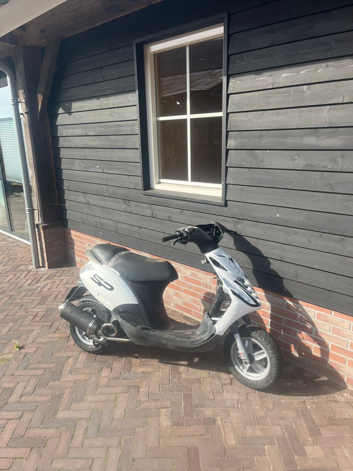 Piaggio Zip 4t biturbo zonder kenteken, Ophalen of Verzenden, Zo goed als nieuw