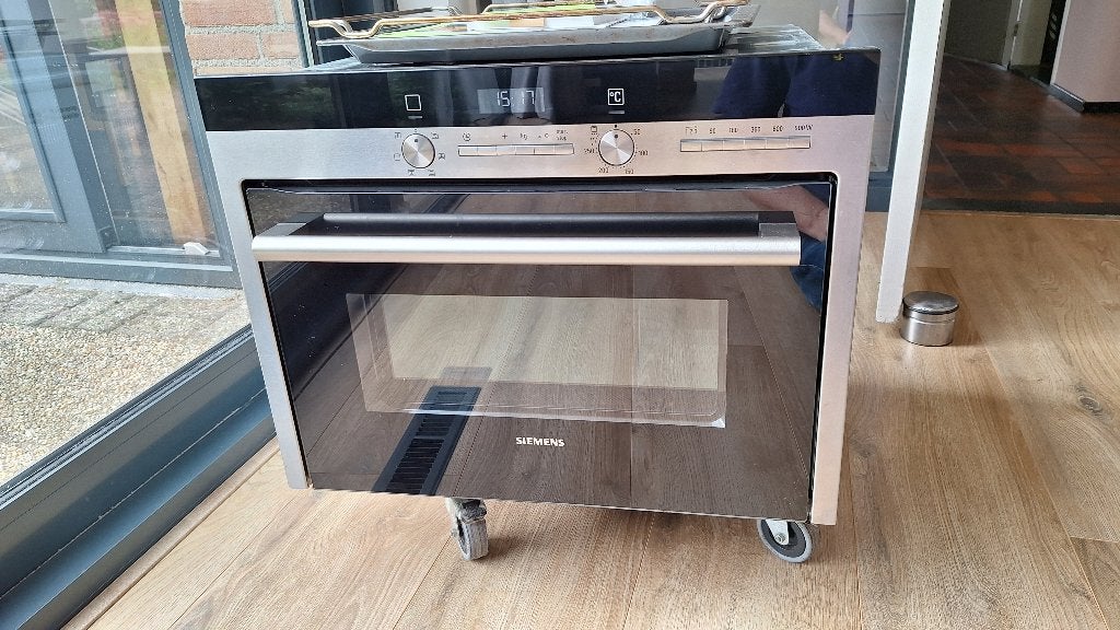 Siemens HB84K552 combi oven, Witgoed en Apparatuur, Ophalen, 45 tot 50 cm, Gebruikt, Siemens