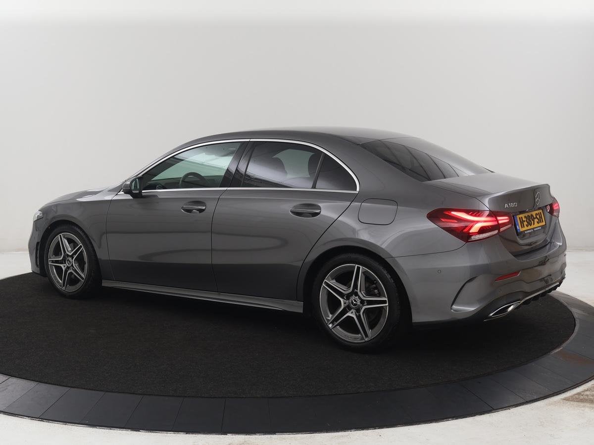 Mercedes-Benz A-klasse 180 Business Solution AMG | Leder/alc, Auto's, Gebruikt, 4 cilinders, Automatische klimaatregeling, Origineel Nederlands