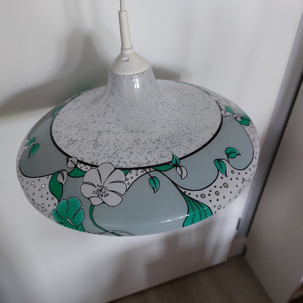 Vintage hanglamp met bloemmotief uit de jaren 70-80, Huis en Inrichting, Ophalen, Kunststof, Gebruikt, Vintage, Retro, Bloemmotief
