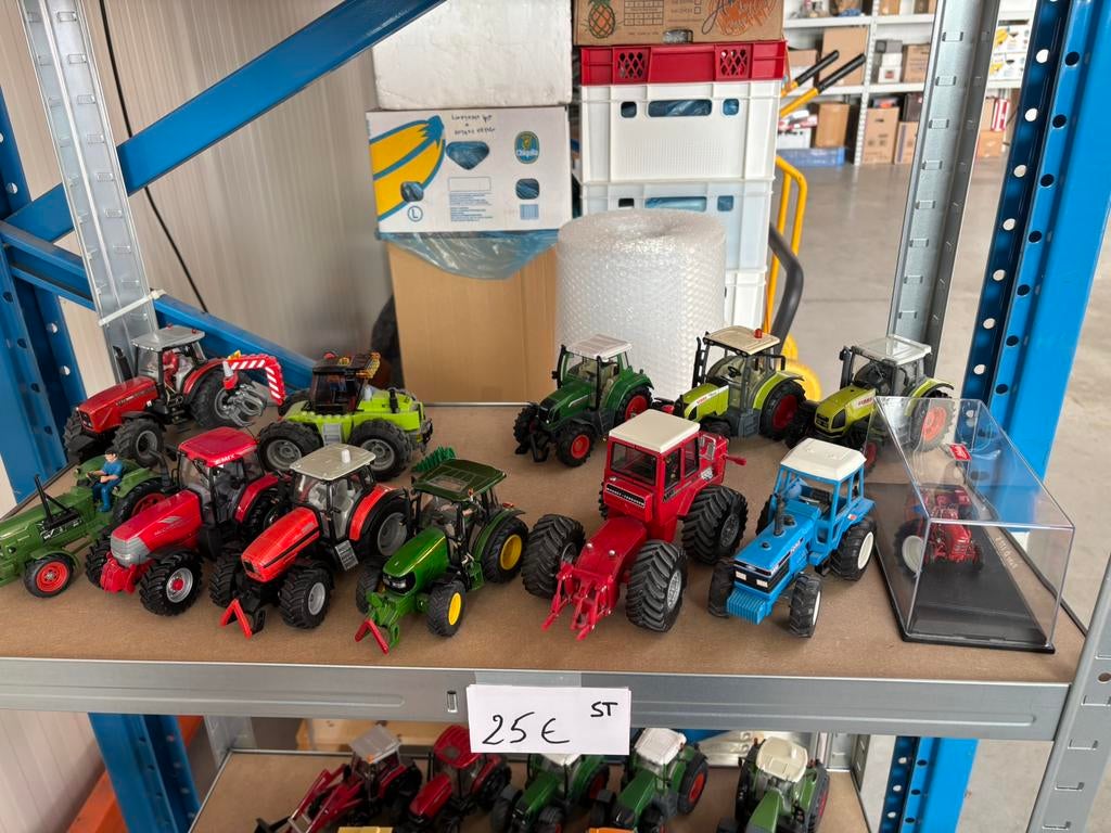 Tractoren schaal 1:32  top modellen, Ophalen of Verzenden, Zo goed als nieuw, Tractor of Landbouw, Overige merken