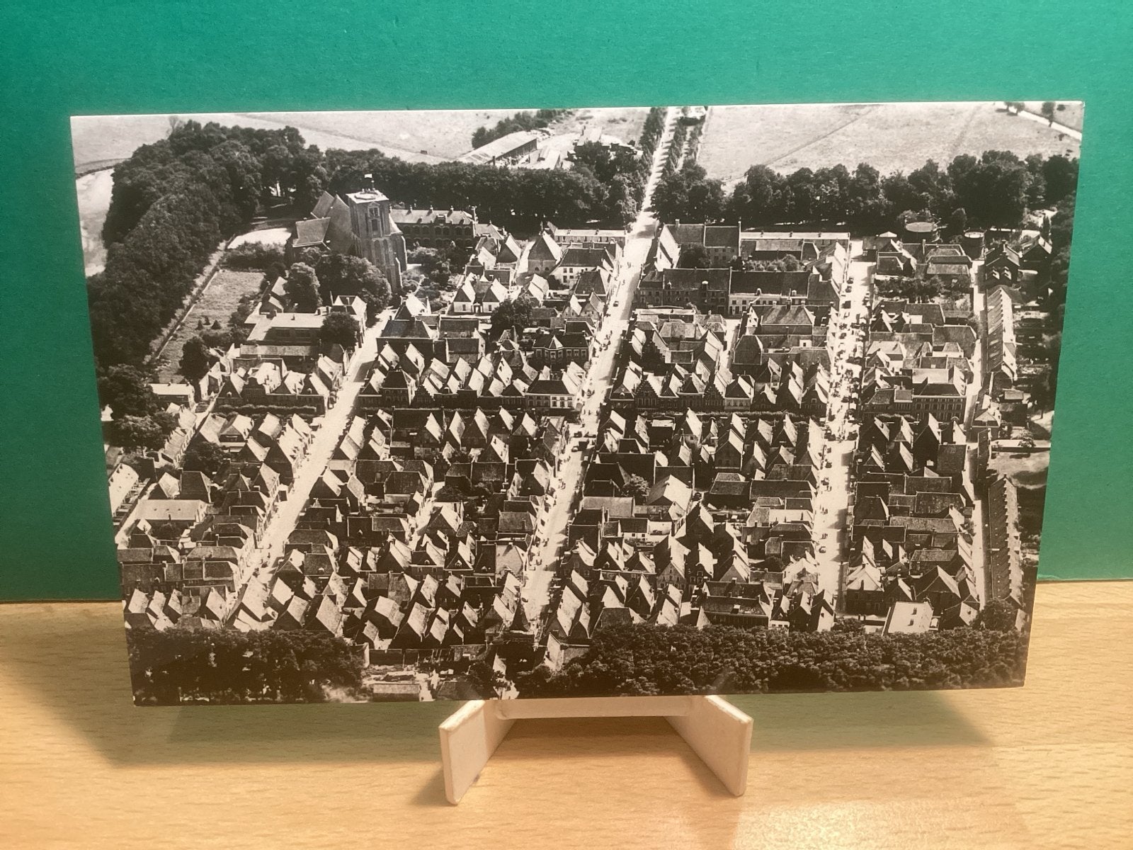 Elburg - Luchtfoto.    630, Verzamelen, Ansichtkaarten | Nederland, Ophalen of Verzenden, 1940 tot 1960, Gelopen, Gelderland