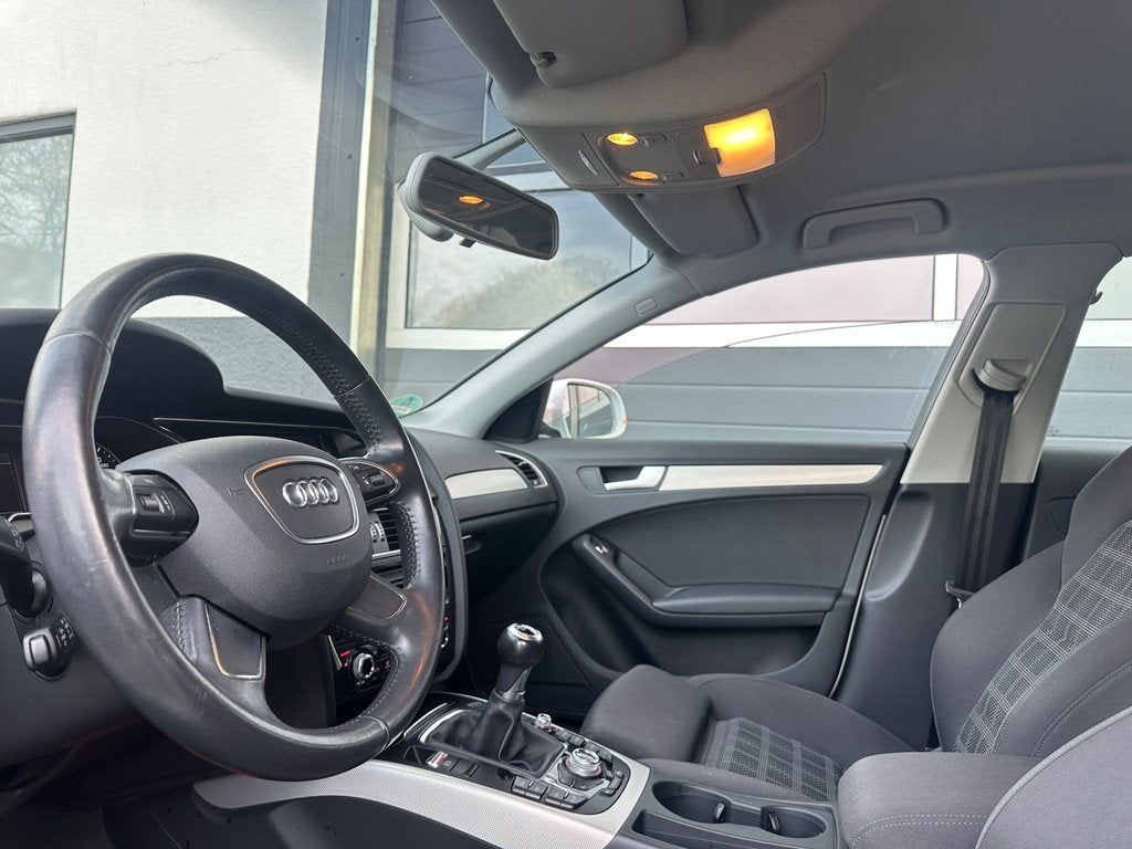 Audi A4 Avant 1.8 TFSI Edition | XENON I SPORTINTERIEUR | NA, Auto's, Audi, Voorwielaandrijving, Euro 5, Gebruikt, 4 cilinders