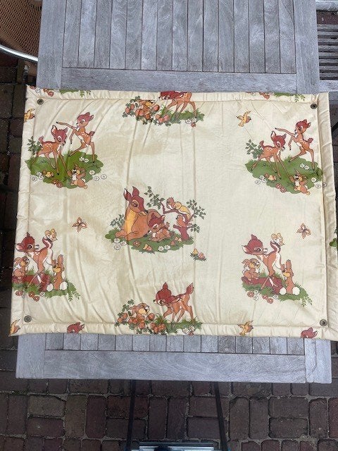 Boxkleed vintage Walt Disney Bambi, Kinderen en Baby's, Boxen, Ophalen of Verzenden, Gebruikt, Rechthoekig, Boxkleed