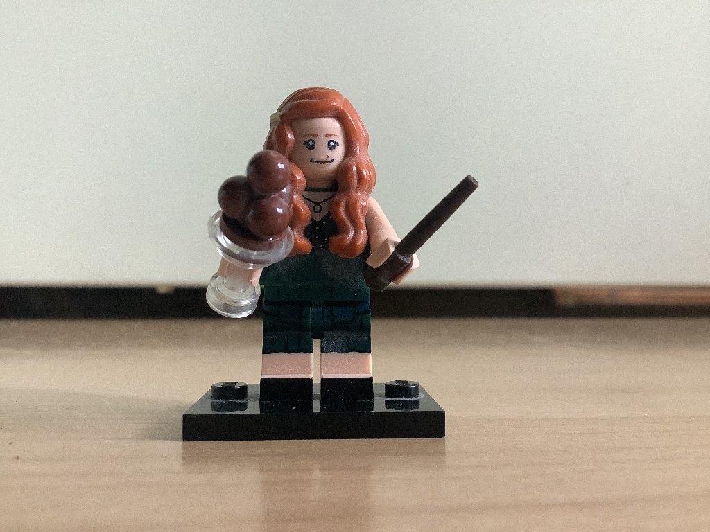 Lego minifigure Ginny - uit Harry Potter mystery bag, Ophalen of Verzenden, Zo goed als nieuw, Actiefiguurtje