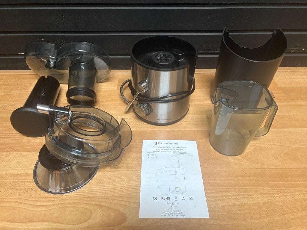Sapcentrifuge KitchenBrothers KB700 - Groenten en Fruit, Ophalen of Verzenden, Zo goed als nieuw, Elektrisch, Sapcentrifuge
