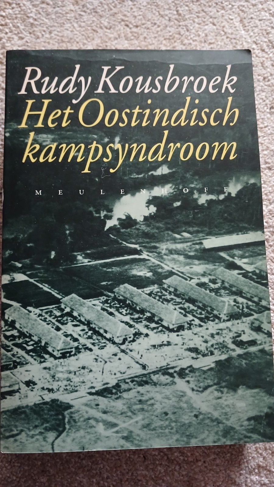 Rudy Kousbroek - Oostindisch kampsyndroom, Boeken, Ophalen of Verzenden, Zo goed als nieuw, Rudy Kousbroek