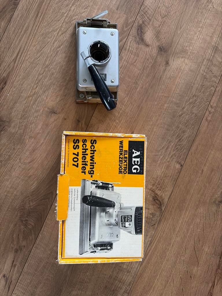 AEG Schwing-schleifer SS 707 - Vintage vlakschuurmachine, Doe-het-zelf en Verbouw, Gereedschap | Schuurmachines, Ophalen of Verzenden