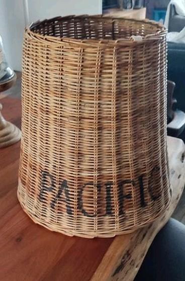 Rotan lampenkap Riviera Maison pacific, Huis en Inrichting, Lampen | Lampenkappen, Ophalen of Verzenden, Zo goed als nieuw, Rond