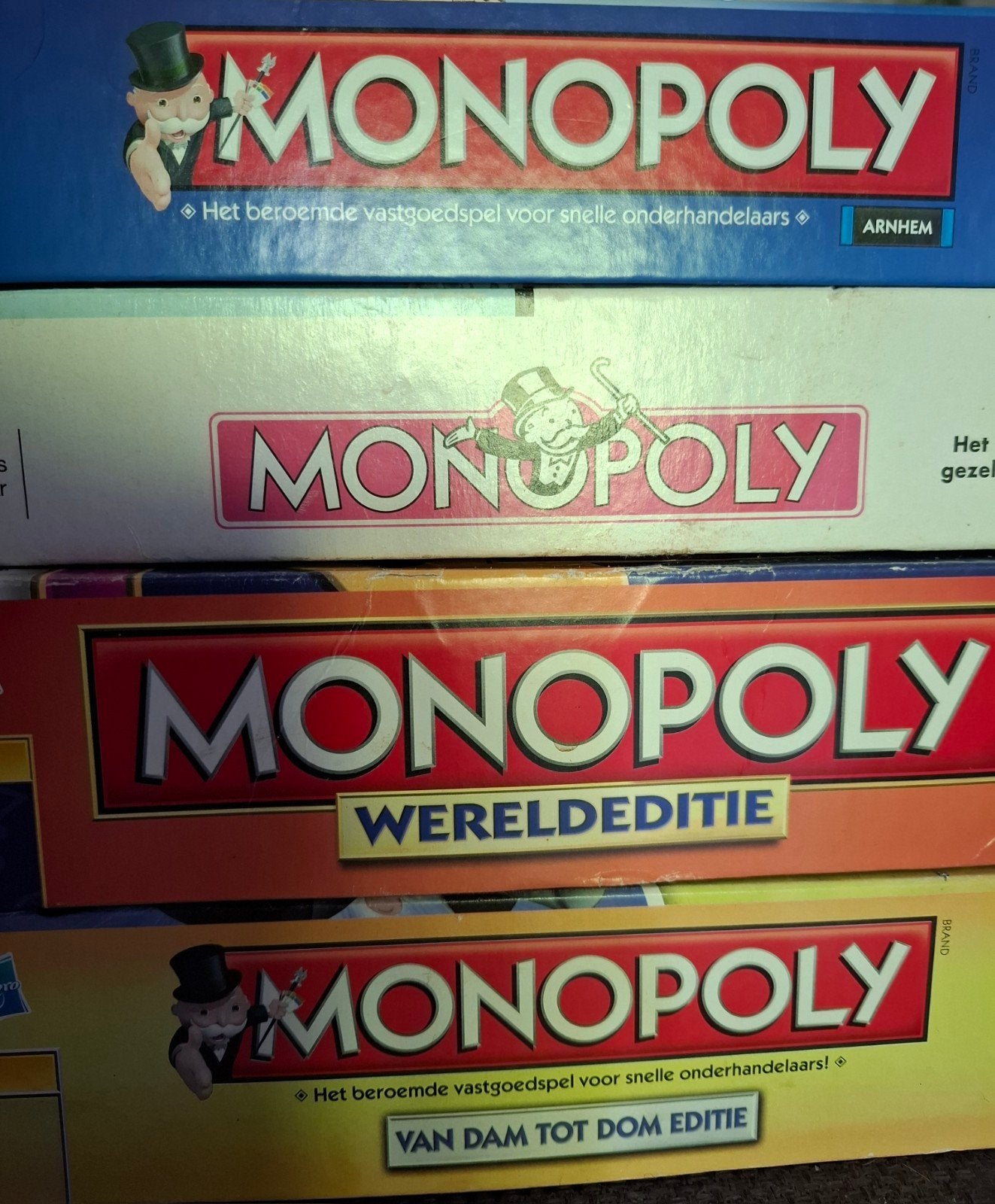 verschillende monopoly, Hobby en Vrije tijd, Ophalen, Zo goed als nieuw