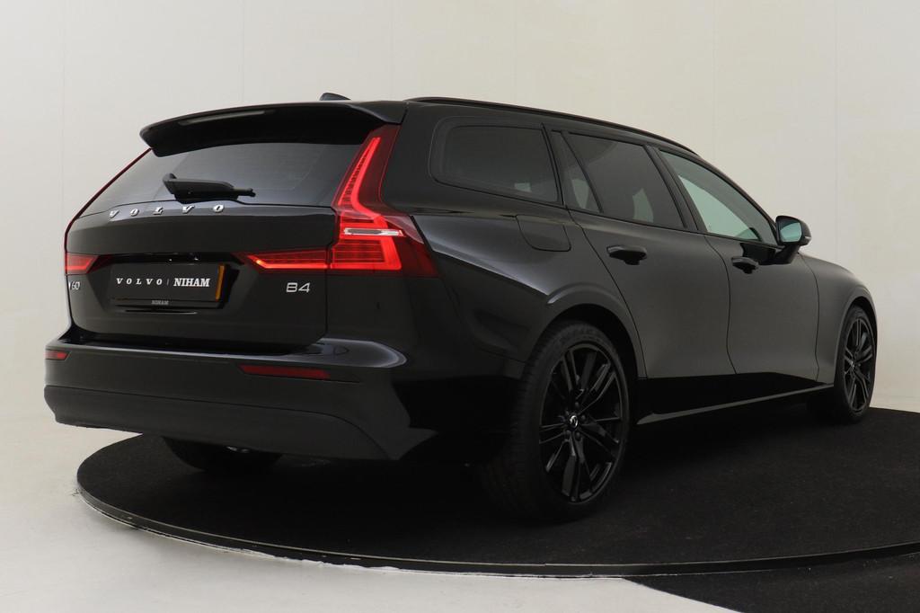 Volvo V60 B4 (M-HYBRID) ESSENTIAL BLACK EDITON -CAMERA|CLIMA, Auto's, Volvo, 12 maanden, Stof, 1800 kg, 4 cilinders