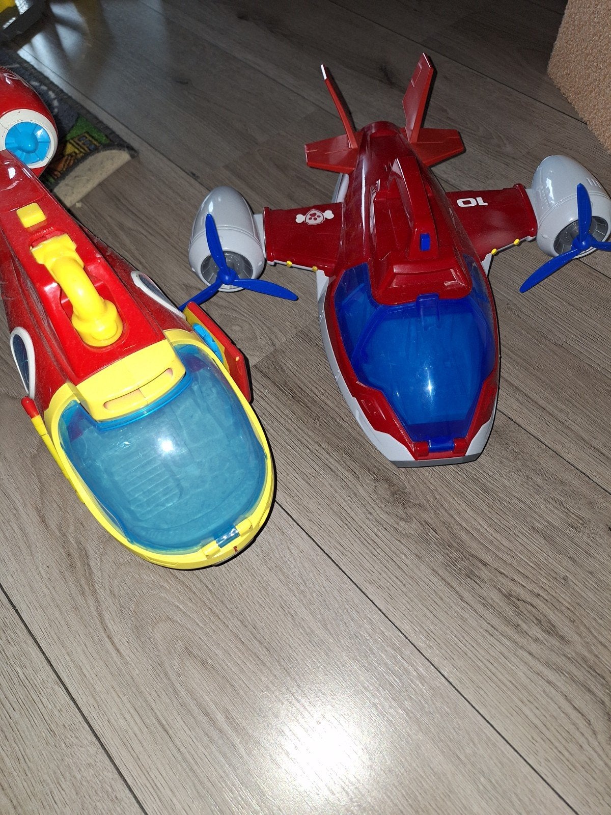 Paw Patrol Voertuigen - Sky's Jet en Sub Patroller, Ophalen, Gebruikt