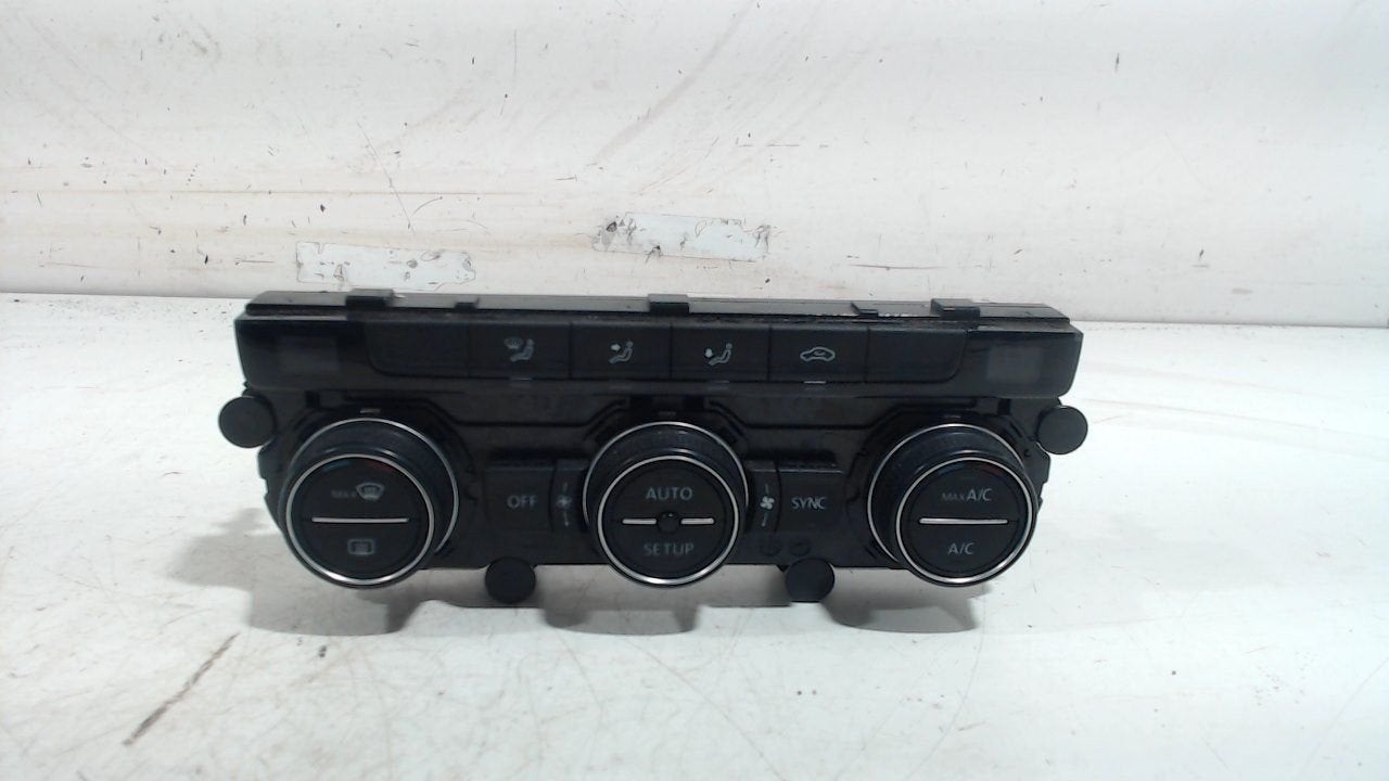 Bedieningspaneel kachel Volkswagen Golf, Onderdelen@venauto.nl, Van der Ven Autorecycling B.V., Gebruikt, Ettenseweg 76, 4706 PB Roosendaal, The Netherlands