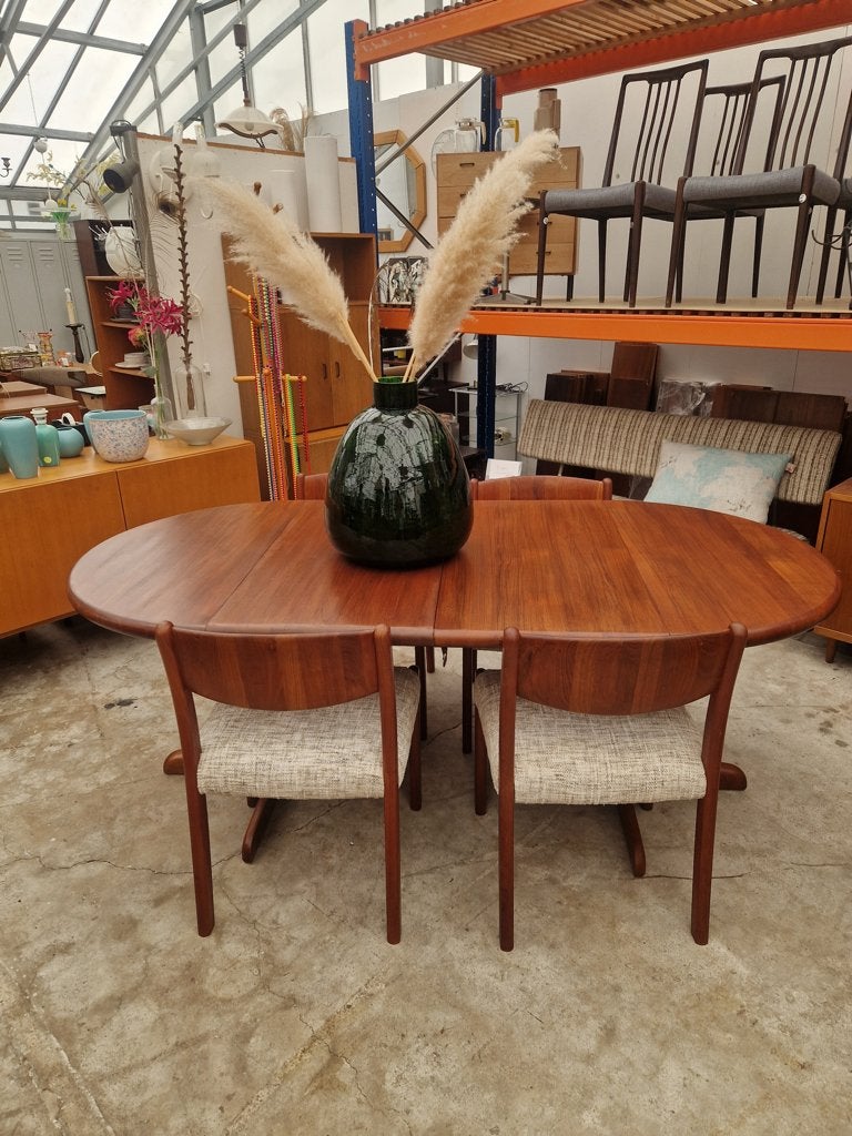 Vintage ronde uitschuiftafel en 4 stoelen, Dyrlund Danish, Ophalen, ., 4 tot 6 stoelen, .