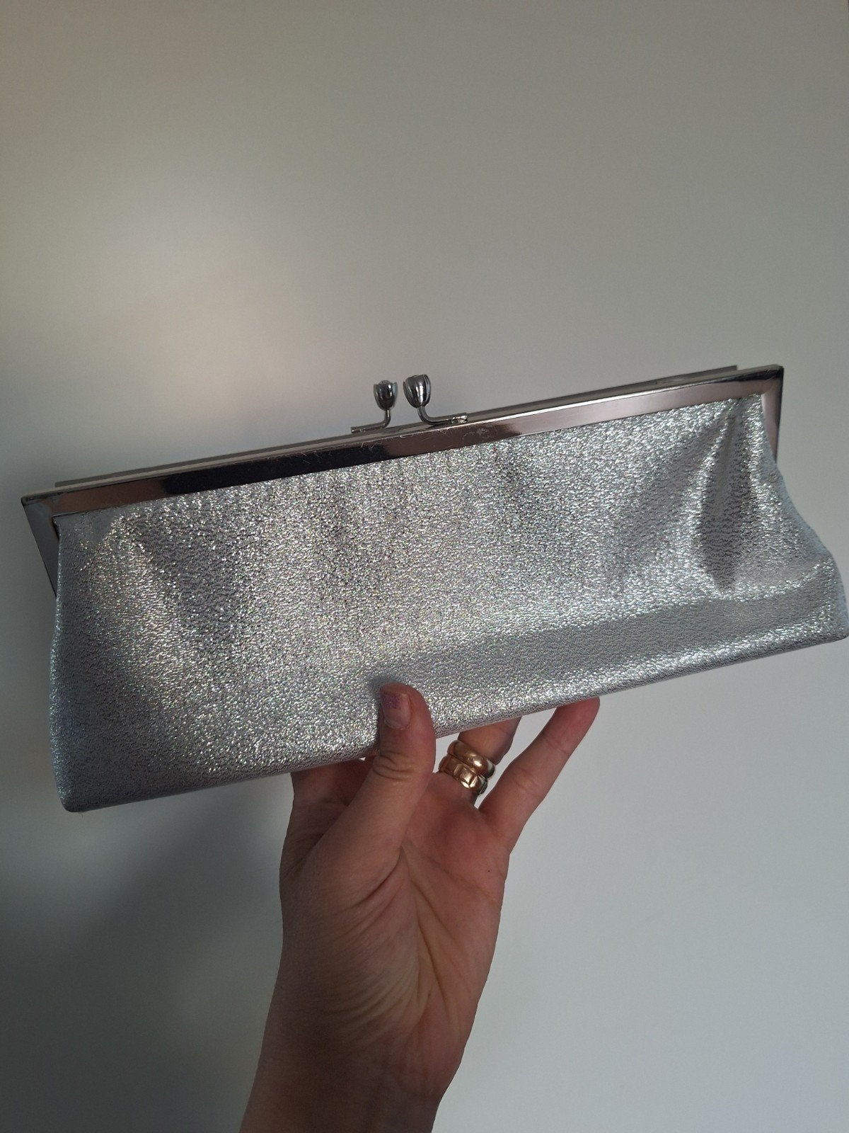 Glitterende zilveren avondtasje met ketting, Ophalen of Verzenden