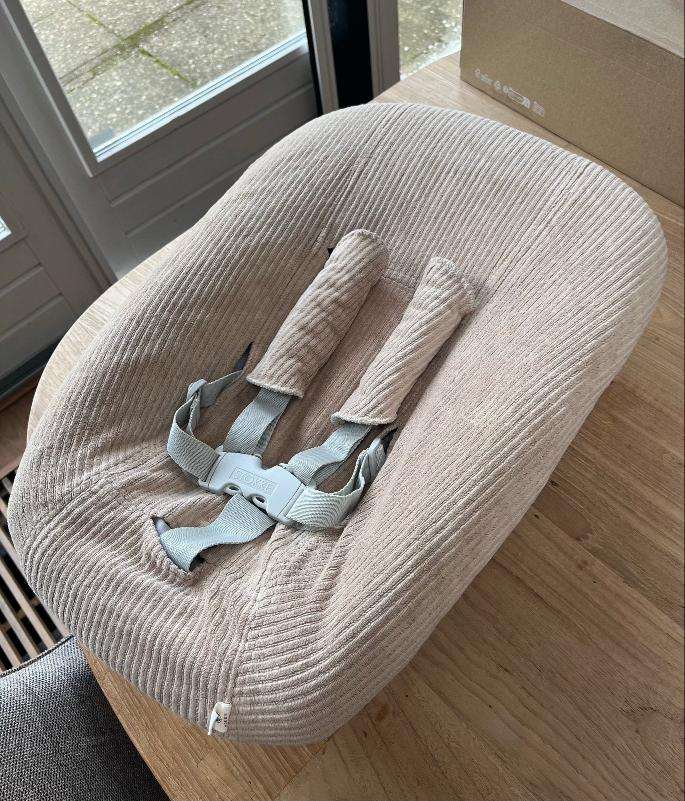 Stokke Tripp Trapp Newborn Set + speelgoedhanger + hoes, Ophalen, Zo goed als nieuw, Overige typen, Gordel(s)