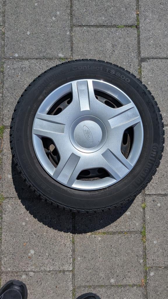 Winterbanden met velg 175/65R14 Continental, Ophalen of Verzenden