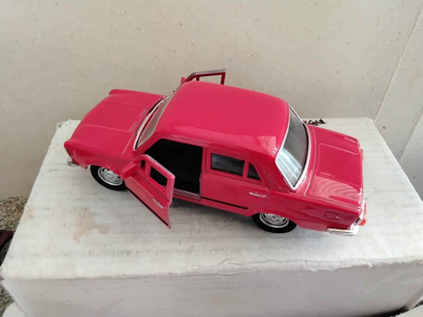 FIAT  125 P, Ophalen of Verzenden, Zo goed als nieuw