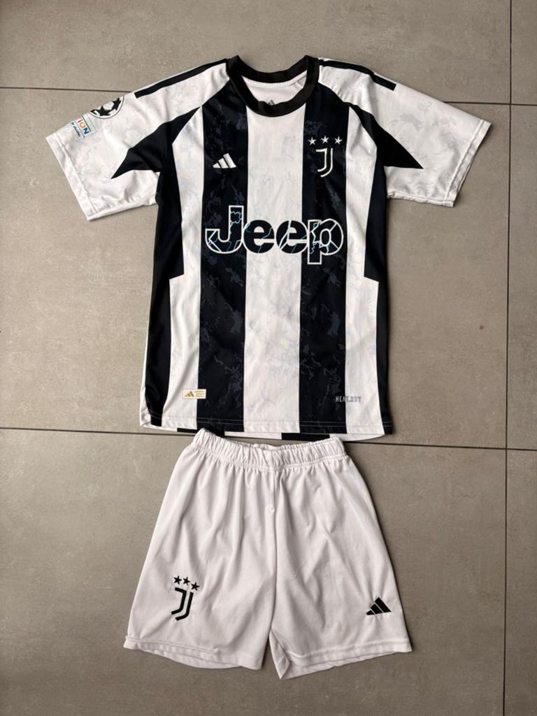 Juventus Thuistenue Yildiz 15 - Maat 176, Maat S, Ophalen of Verzenden, Gebruikt, Set