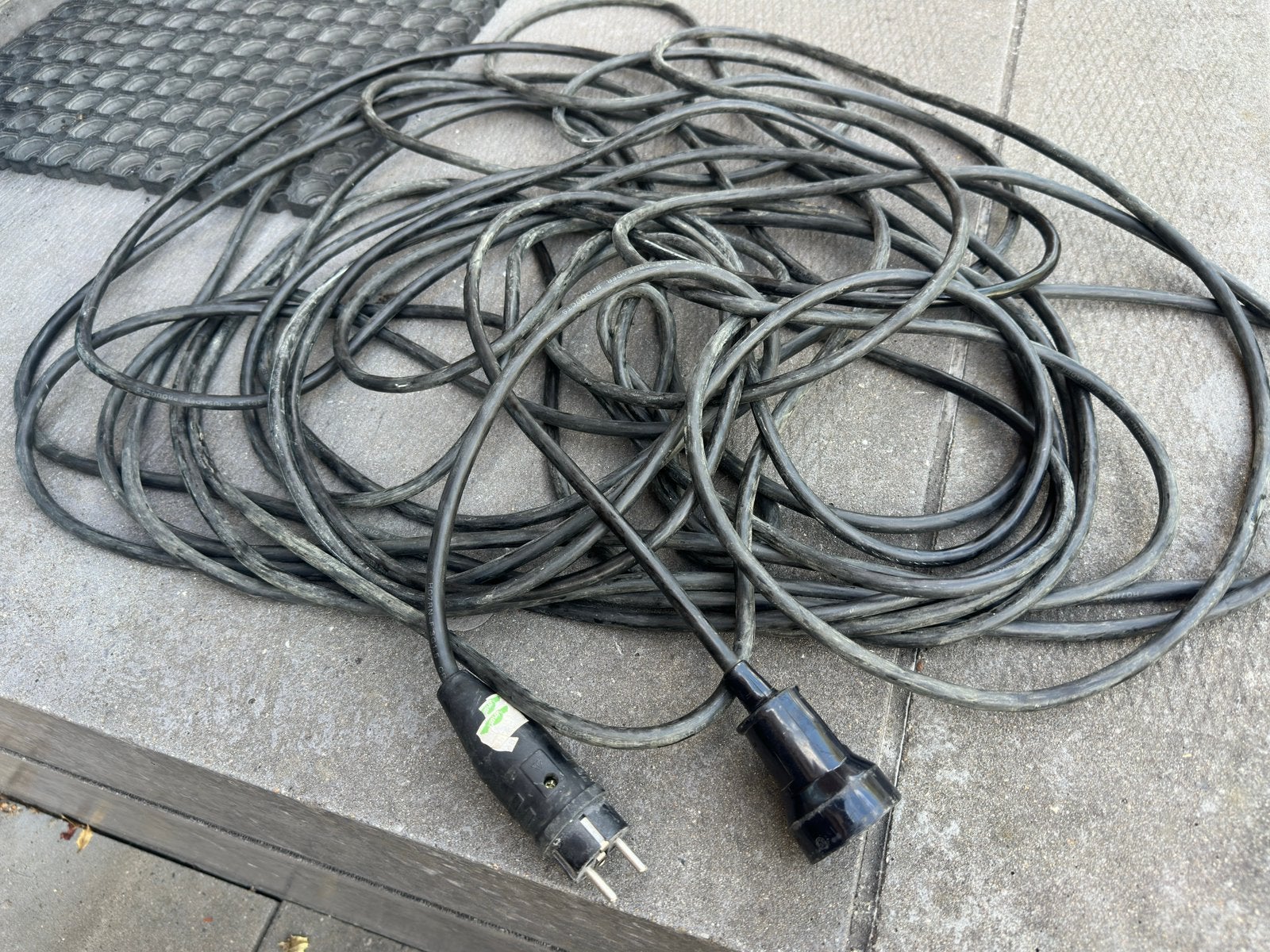 Verlengsnoer 30 meter, Ophalen, Zo goed als nieuw, Kabel of Snoer