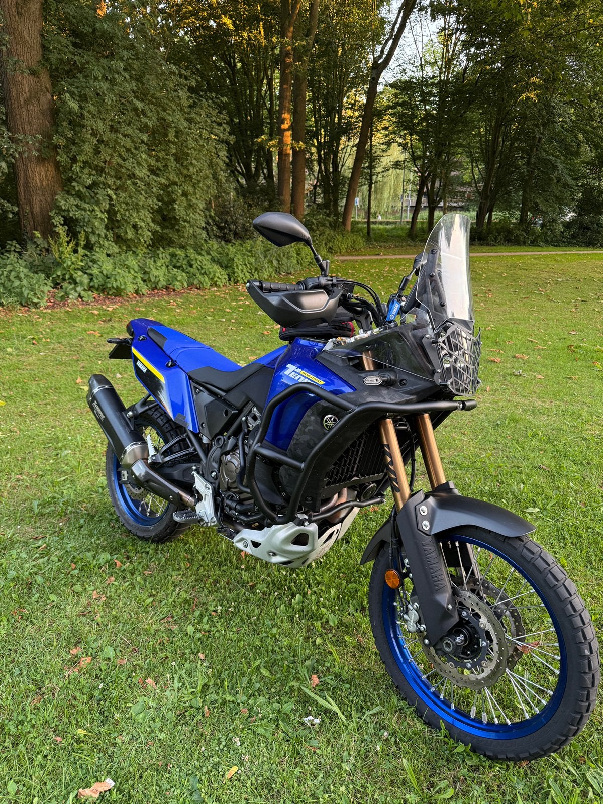 Yamaha TENERE World Raid | Stuurstabilisator | Akrapovic, 700 cc, 2 cilinders, Nieuw, Motorrijbewijs A