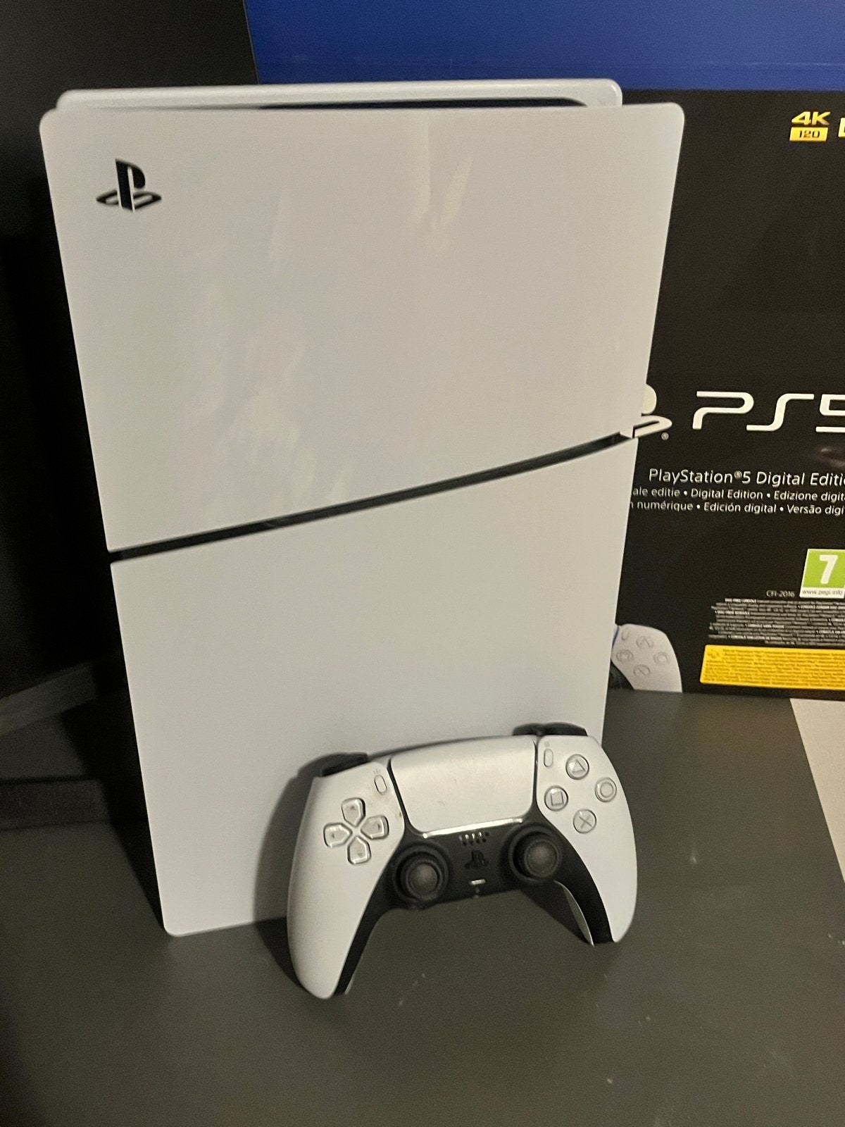 PlayStation 5 Digital Edition met controller en monitor, Overige genres, 1 speler, Nieuw, Ophalen of Verzenden
