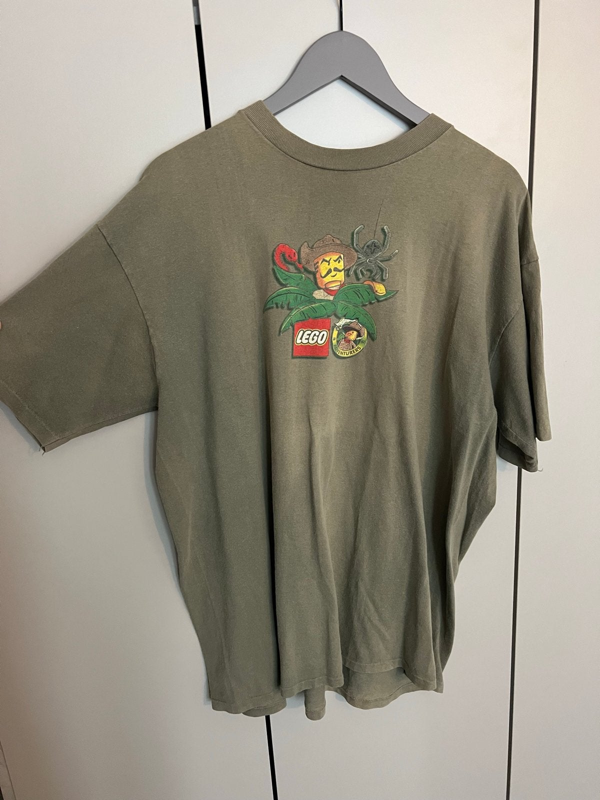 Vintage Lego Adventurers T-shirt 1998 - Johnny Thunder, Ophalen of Verzenden, Zo goed als nieuw, Maat 56/58 (XL), Groen
