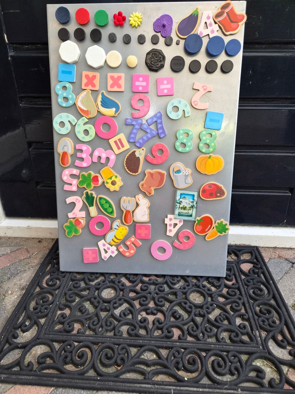Magneetbord met magneten, Ophalen, Gebruikt, Zilver, Metaal