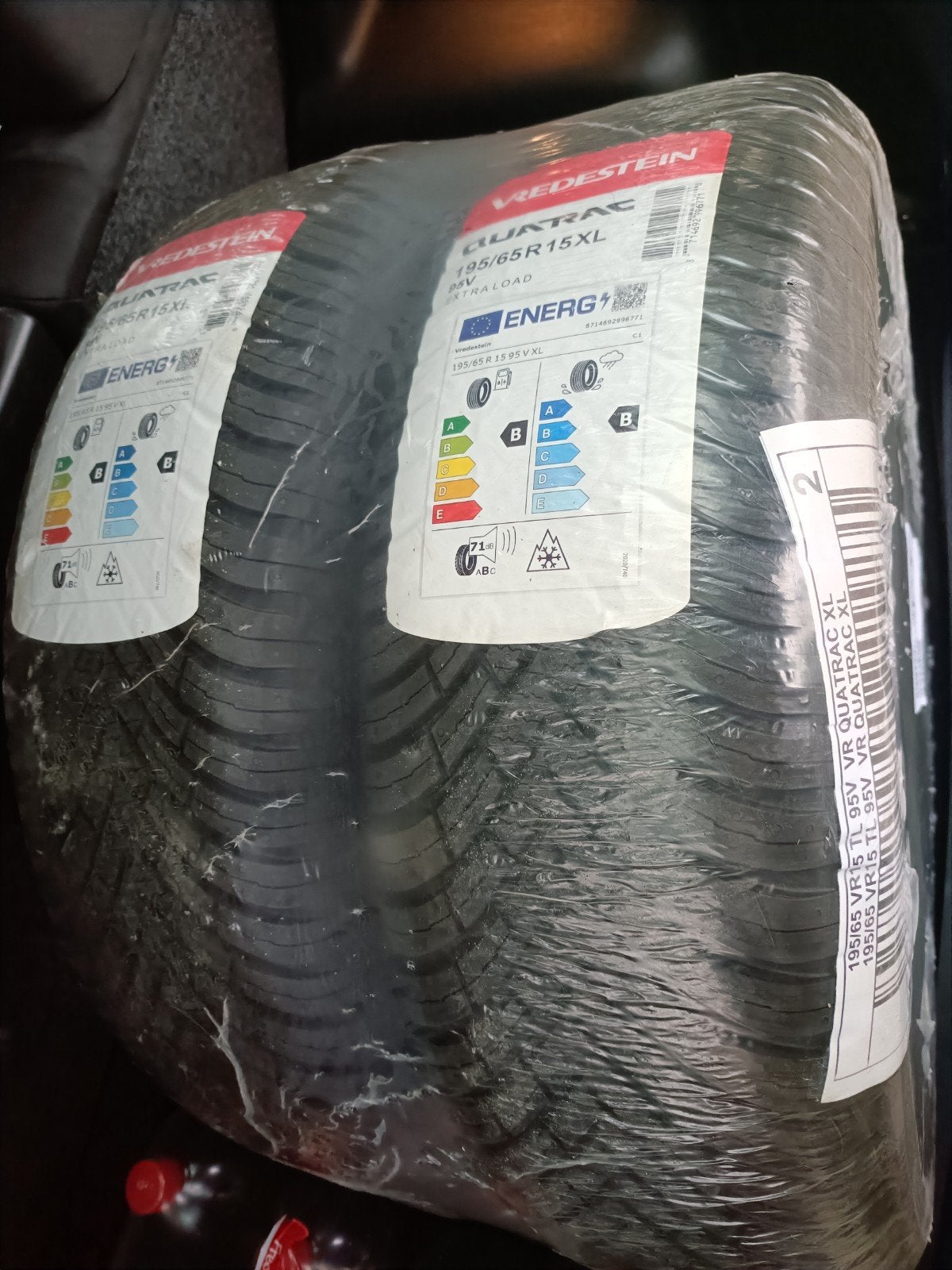 2x Vredestein Quatrac All Season banden 195/65 R15, Ophalen, Nieuw