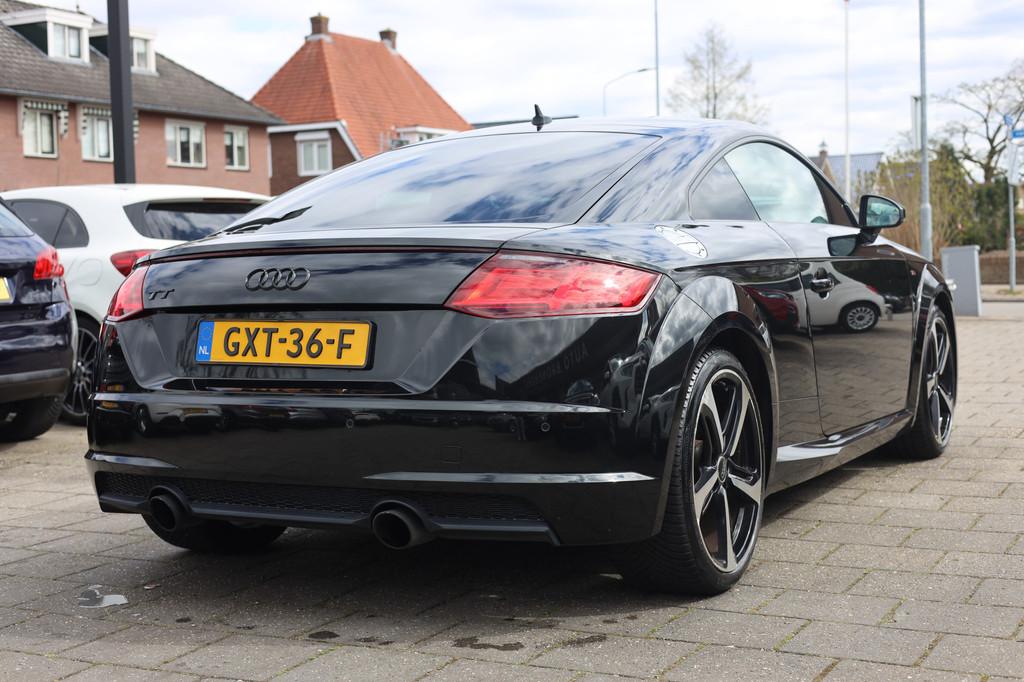 Audi TT 1.8 TFSI AUTOMAAT | S-LINE | 19 INCH (bj 2016), TT, Gebruikt, 4 cilinders, Zwart