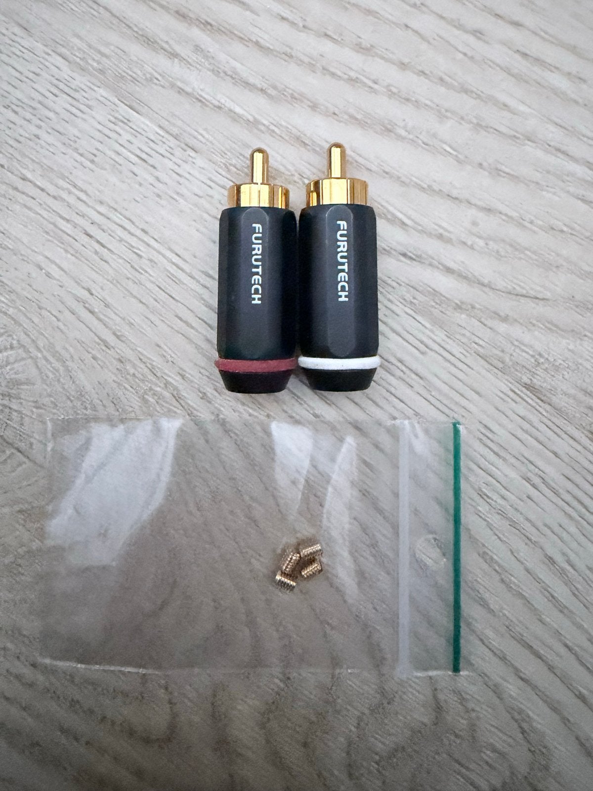 Furutech FP-126 Gold RCA Connectoren - Nieuw (1 paar), Ophalen of Verzenden, Nieuw, Overige kabels