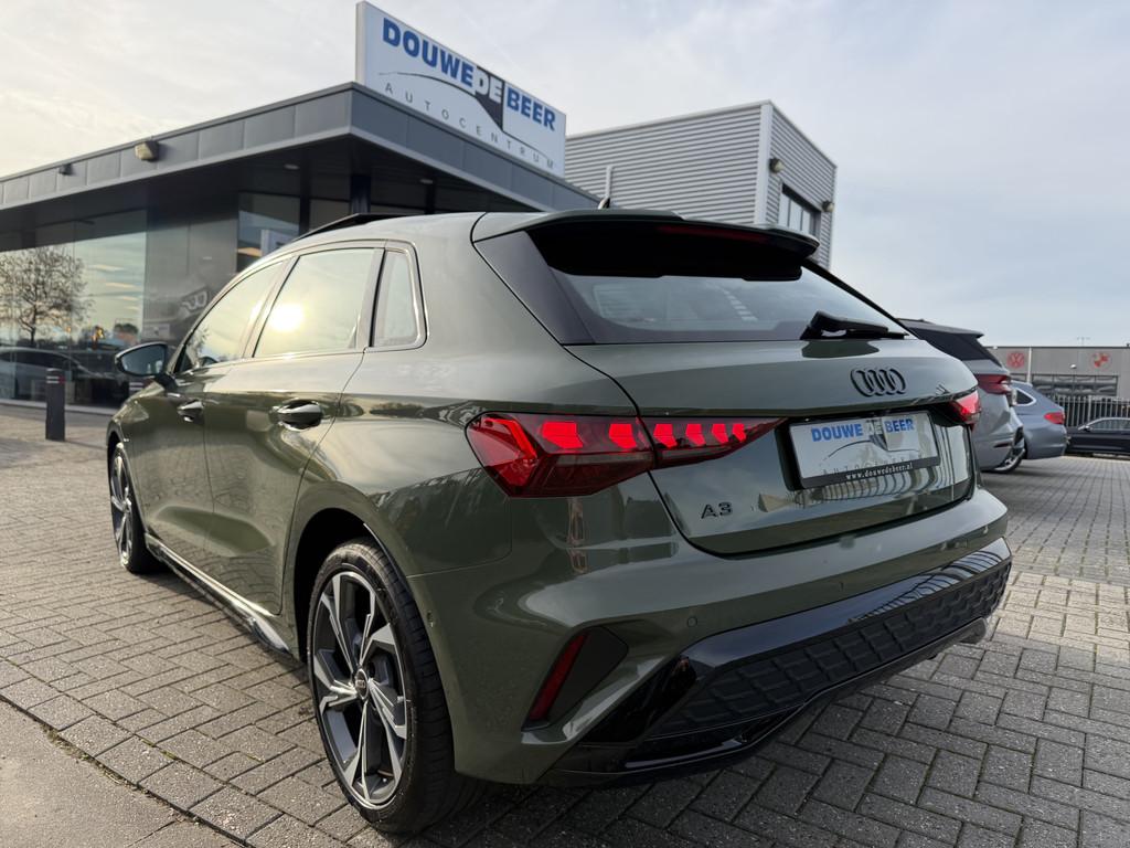 Audi A3 Sportback 40 TFSI e S Line Hybrid Pano-Dak | Matrix, 12 maanden, Stof, 4 cilinders, Bedrijf