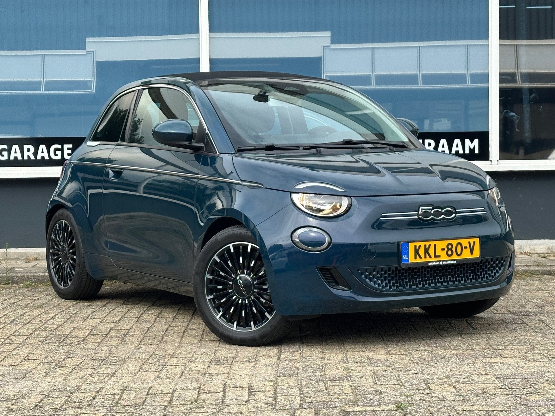 Fiat 500 C Icon 42 kWh/CAM/NAV/CLIMATE, Gebruikt, 118 pk, Cabriolet, 25 min