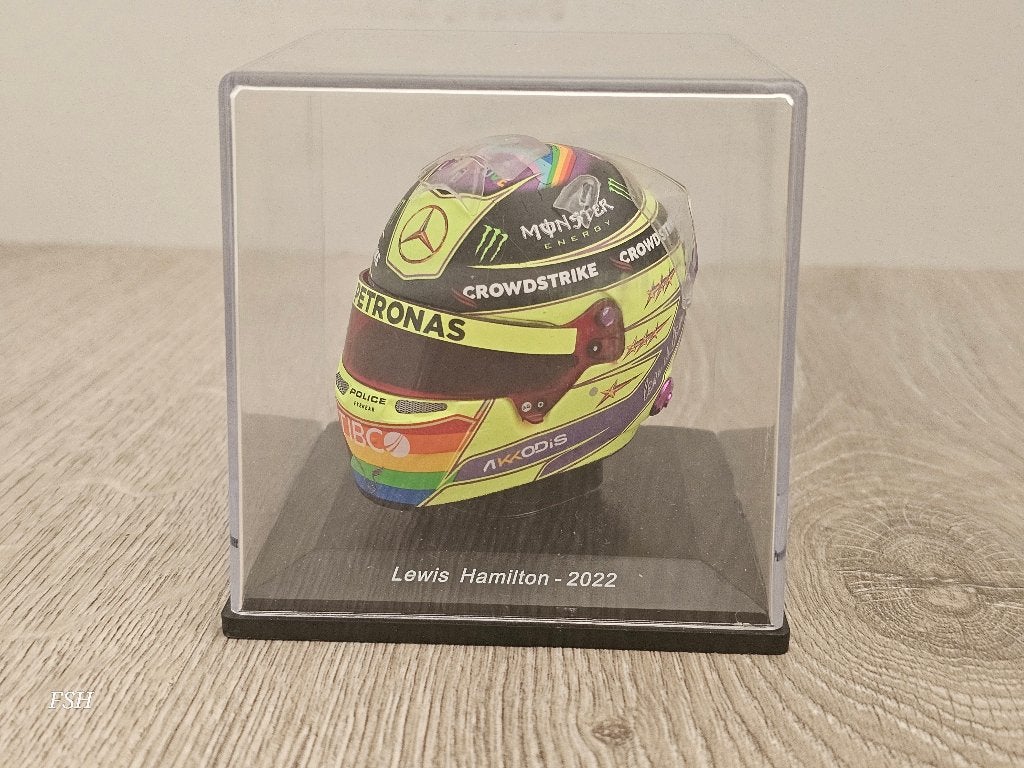 SALE: Helm 1:5, L. Hamilton # 44, 2022, SPARK. <NIEUWSTAAT>, Ophalen of Verzenden, Zo goed als nieuw, Formule 1