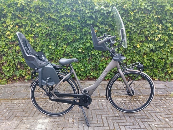 Cortina Common, moederfiets / mamafiets met 2 zitjes, 2 zitjes, Mandje, Trommelrem, Ophalen