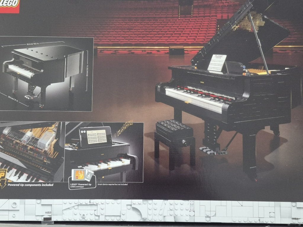 LEGO - VLEUGELPIANO, Ophalen of Verzenden, Zo goed als nieuw, Groter dan 1:32