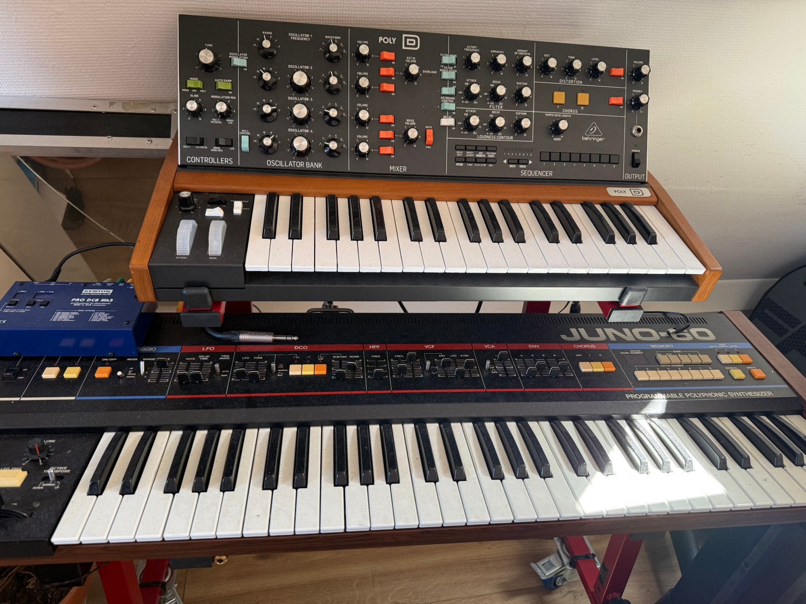 Roland Juno 60, Muziek en Instrumenten, Ophalen, Zo goed als nieuw, 61 toetsen, Roland