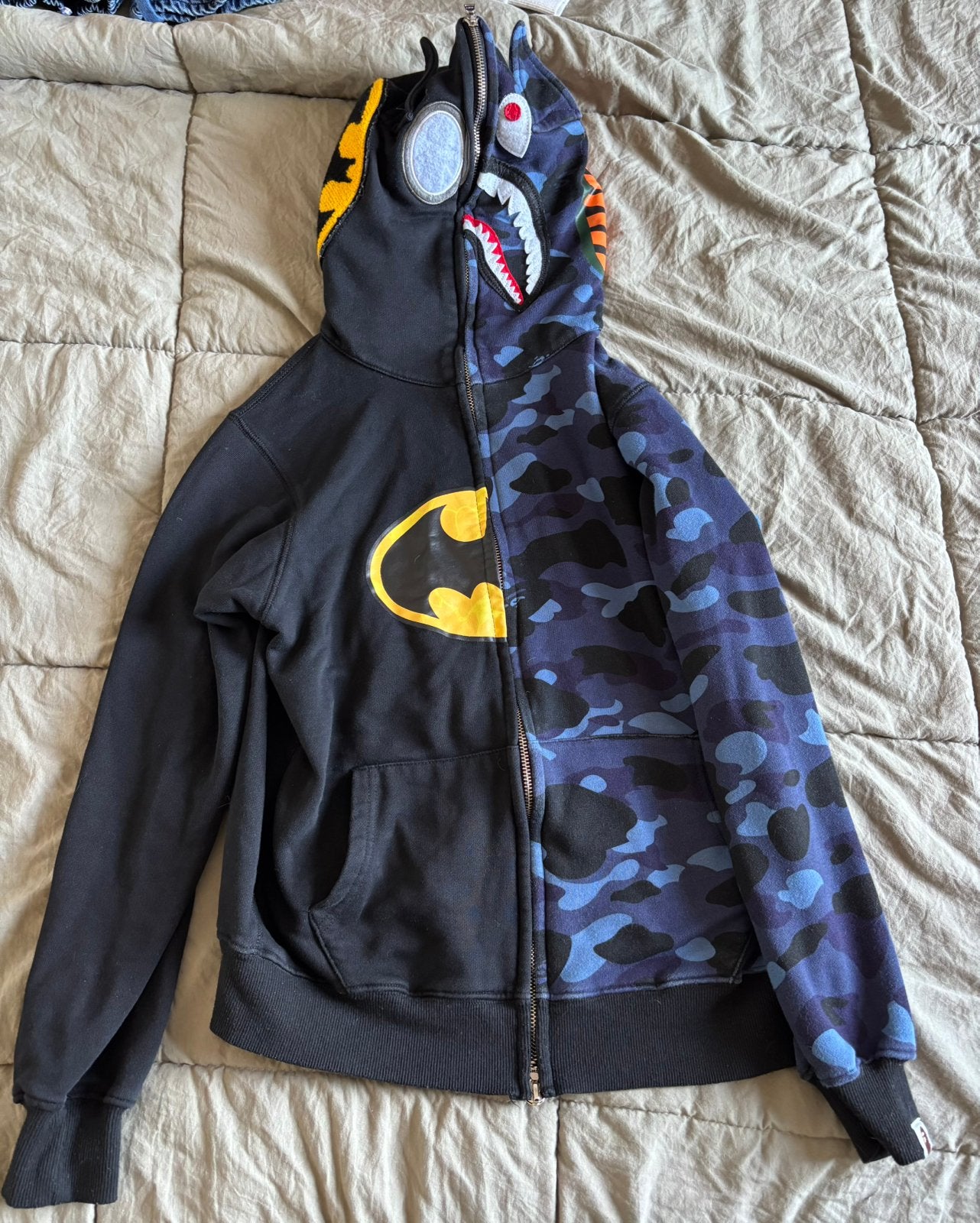 bape batman, Ophalen of Verzenden, Zo goed als nieuw, Maat 48/50 (M)