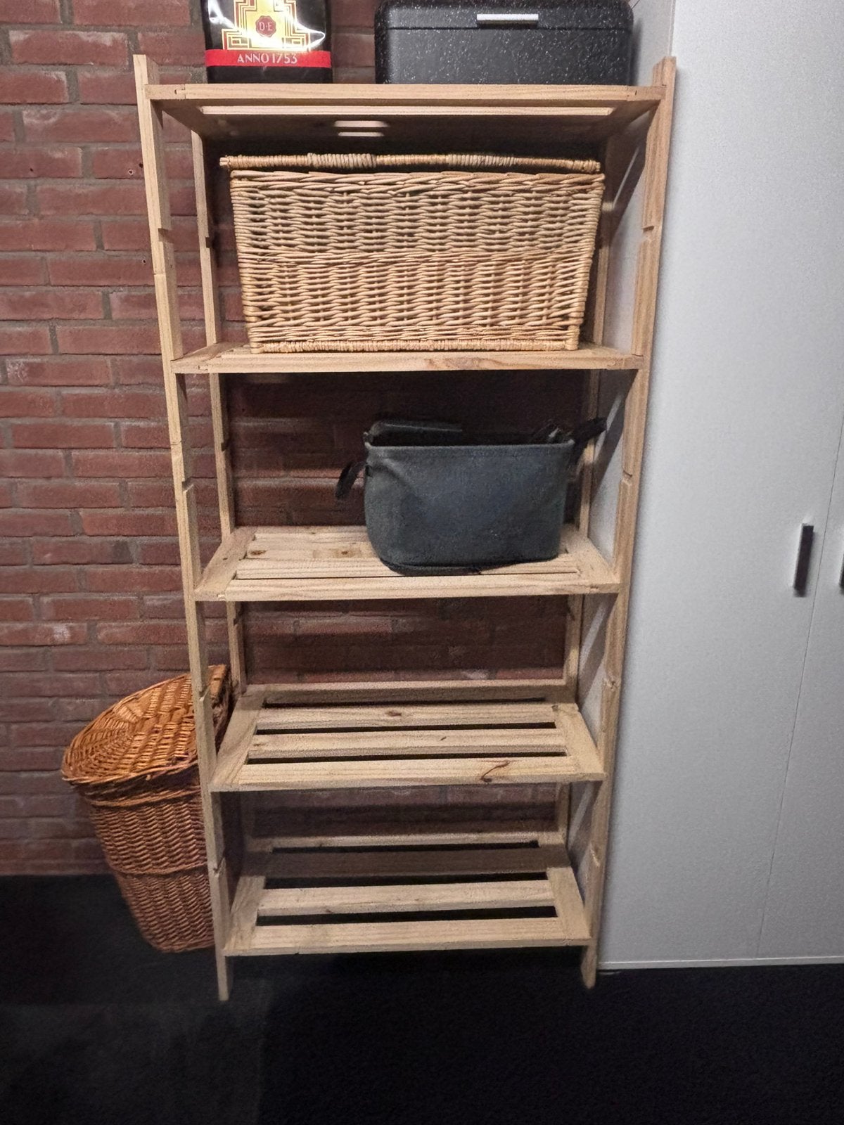 Stellingkast, Ophalen, Zo goed als nieuw
