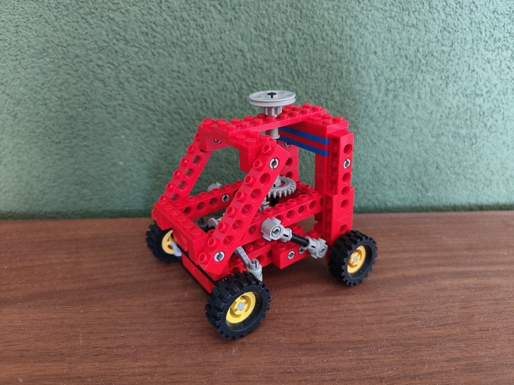 Lego 8024 Universal Set - Drie modellen, Gebruikt, Lego, Inclusief instructies, Ophalen of Verzenden