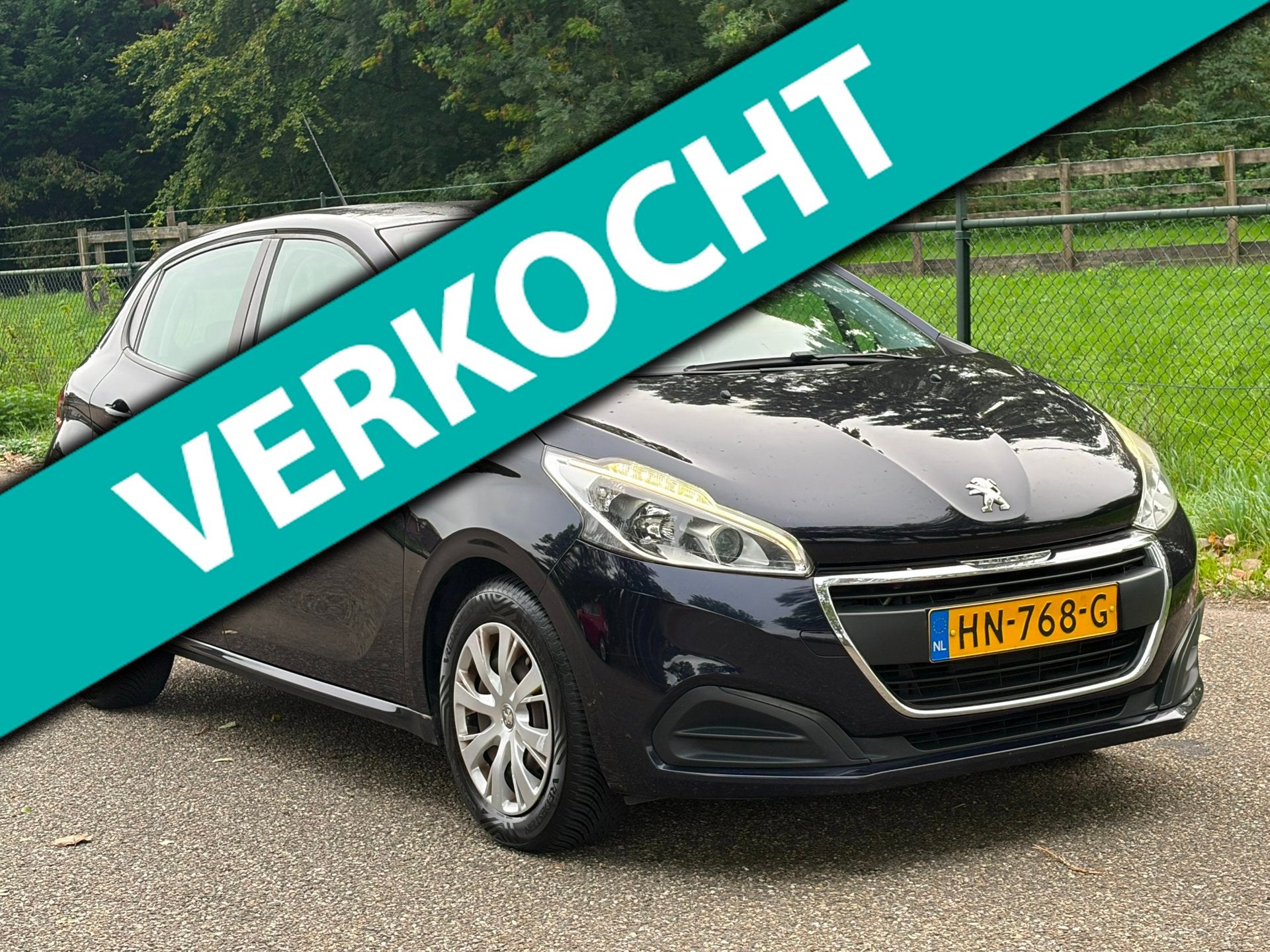 Peugeot 208 1.6 BlueHDi Active /Navi/Airco/, Auto's, Voorwielaandrijving, Gebruikt, Euro 6, 4 cilinders
