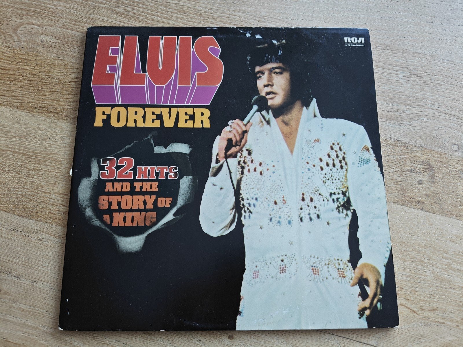 Elvis Forever - 32 Hits and the Story of a King Dubbel-LP, Cd's en Dvd's, Gebruikt, Ophalen of Verzenden, Complilatie, 12 inch