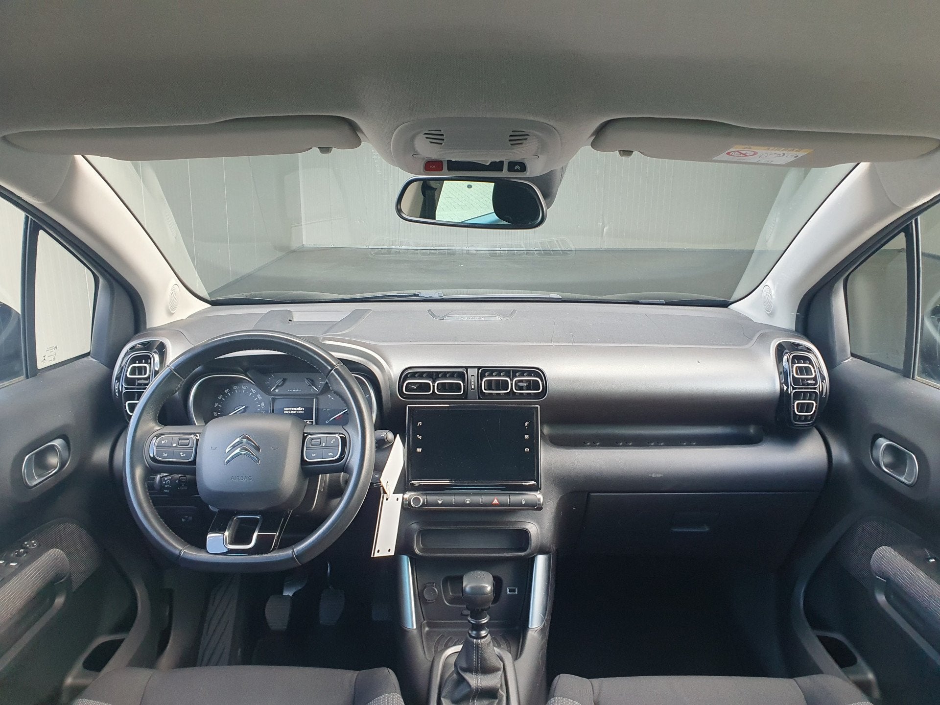 Citroën C3 Aircross 1.2 PureTech S&S Business HUD/NAVI/CRUI, Auto's, Gebruikt, Euro 6, 1199 cc, Zwart